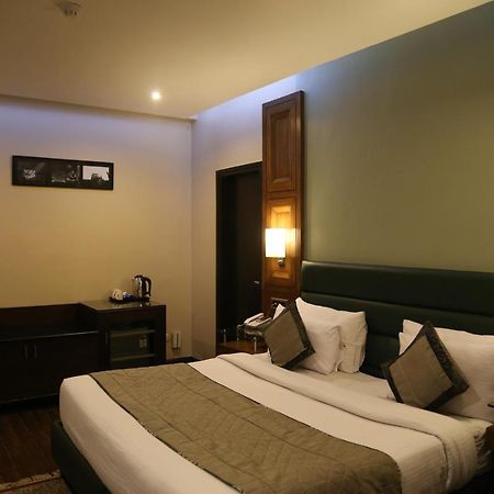 Hotel Deer Parkk New Delhi Exterior foto