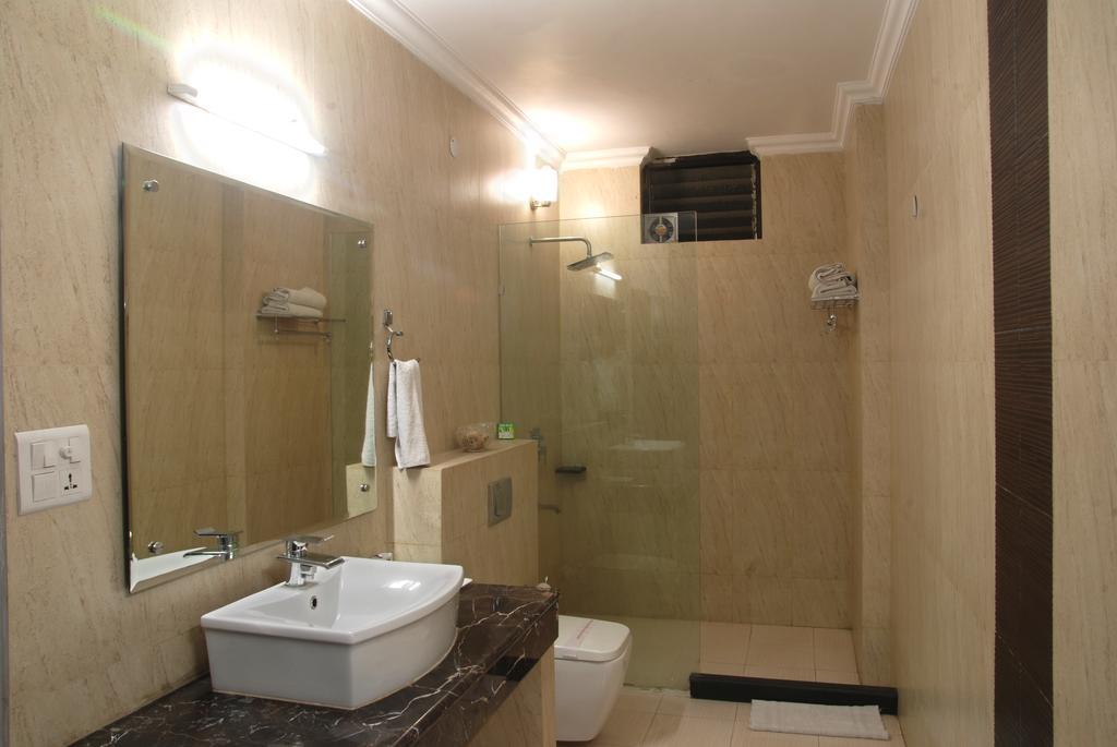 Hotel Deer Parkk New Delhi Exterior foto
