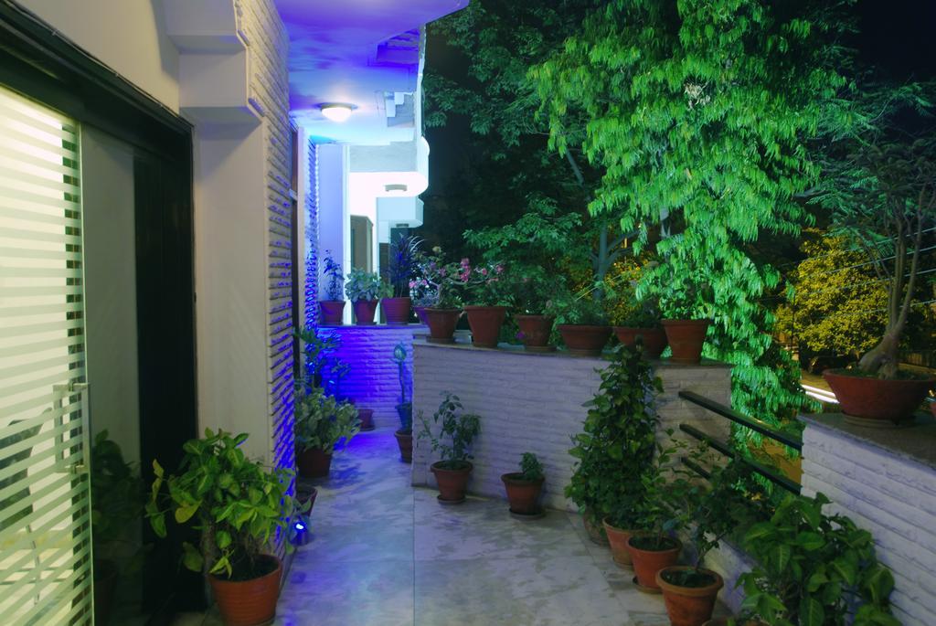 Hotel Deer Parkk New Delhi Exterior foto