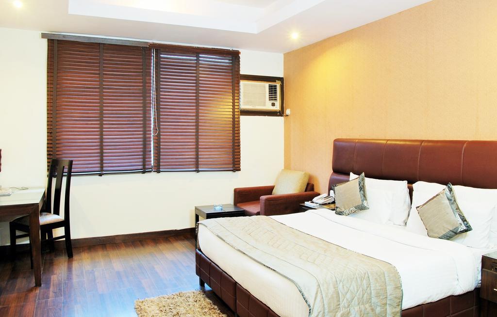Hotel Deer Parkk New Delhi Exterior foto