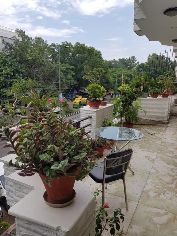 Hotel Deer Parkk New Delhi Exterior foto
